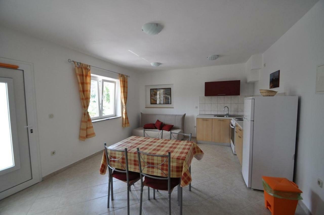 Apartment In Vrbnik/Insel Krk 36796 Εξωτερικό φωτογραφία